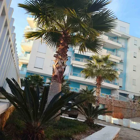 Διαμέρισμα Tropicana